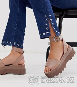 Leather flatforms - kožené sandály na platforme, velikost 38