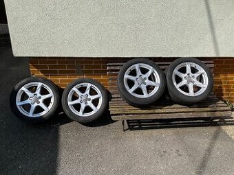 Prodám alu kola Audi A4 B8.