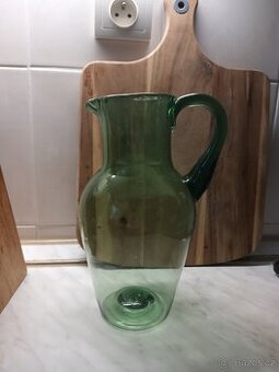 Krásný starožitný džbán, zelené sklo 1,5 l, top s