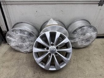 Pacifica ALU 2016-2024 kola 17 set