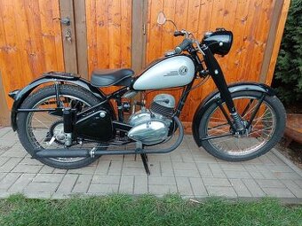 ČZ 150