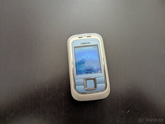 Nokia 6111 - malá vysouvačka