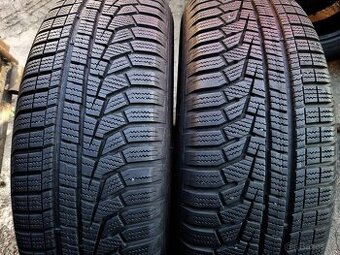 Zimní pneumatiky Hankook 215/70 R16 100T