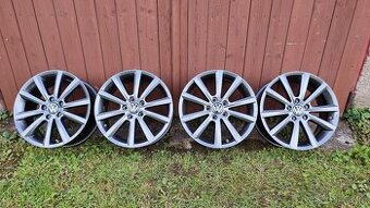 Originál alu kola volkswagen merano antracit 5x112
