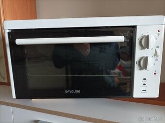 Elektrická pečící trouba Davoline