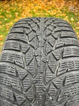 Prodam zimni pneu 225/45r17