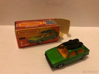 MATCHBOX/LESNEY autíčka - 1