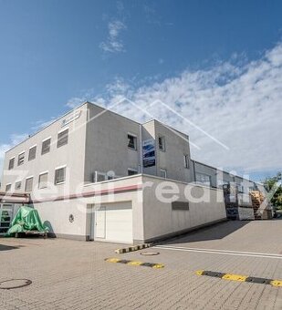 Skladový a kancelářský komplex k pronájmu – 2 haly + 2 patra