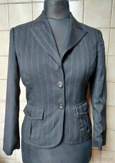 69,- Kč za balíkovnu. Elegantní podzimní sako.