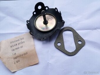 Jeep Willys M38 podtlaková membrána palivového čerpadla