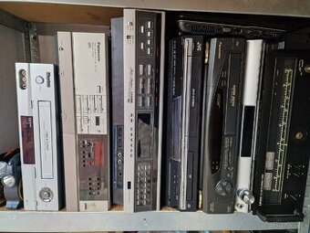 Sbírka Vintage Videorekordéry Panasonic,blaupunkt atd