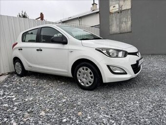 Prodám Hyundai i20 1,3 i 62kW klima