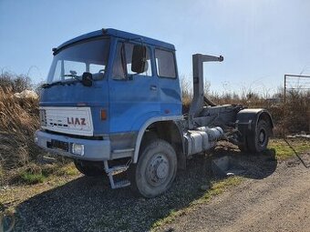 LIAZ 4x4, TP, hákový kontejner