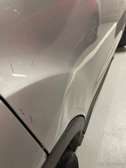 Ford Kuga 2019, dveře