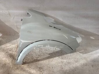 Přední pravý blatník Dacia Sandero 3