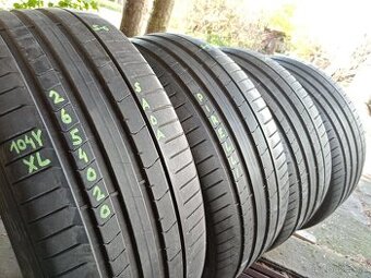 Letní pneu 4kusy 265/40/20 vzorek 80% PIRELLI - dobírka