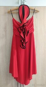 Červené plesové šaty - 1