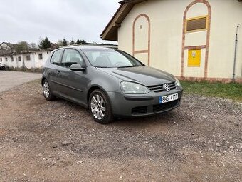 VW Golf 5 1.9 tdi
