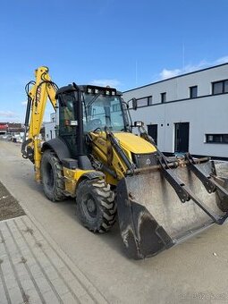 Traktorbagr New Holland B100 C - 1