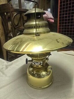 Prodám petrolejovou lampu petromax