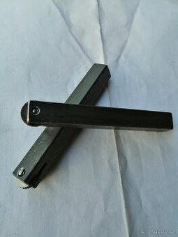 Prodám držáky rádlovacích koleček a kola pr.15 a 20mm