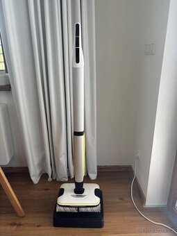 Podlahová myčka Kärcher FC7 Premium