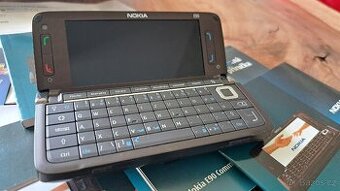 NOKIA E90 Communicator - pro sběratele