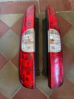 Fiat Doblo zadní světla