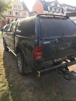 Toyota HILUX 2.5