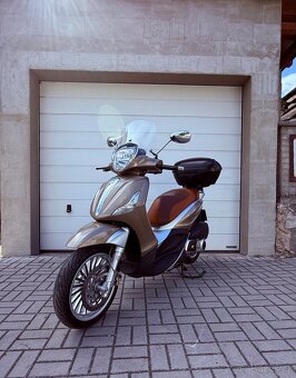 Piaggio Beverly 125i, Cz doklady, 2013, velice hezká