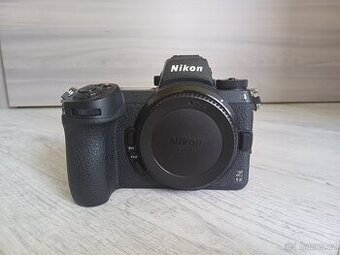 Nikon Z6 II + bateriový grip Nikon MB-N11