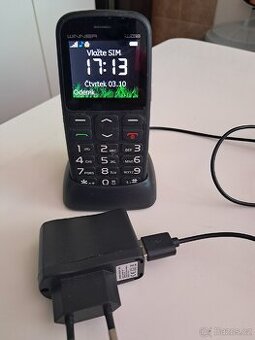 Mobilní telefon. Top stav - 1