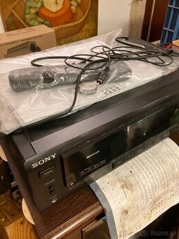 Hifi věž s reproduktory Sony