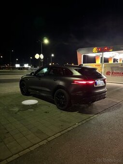 Jaguar F pace 294kw 2021