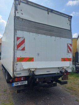 Hydraulické čelo Bar 1000