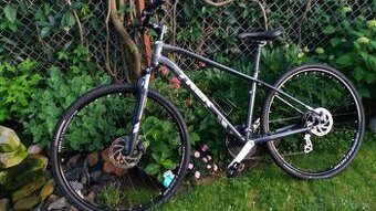 Zánovní Kolo Trek Dural Sport 1, 2023 DISK, můžu POSLAT N