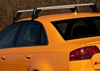 Audi A4 střešní příčníky