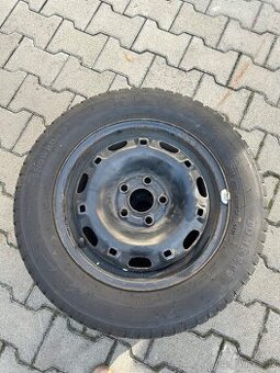 Prodám zimní pneumatiky s disky – 175/65 R14