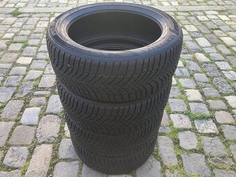 4ks zimních SEMPERIT 235/45R18 98V XL 6,5mm/8mm