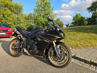 Yamaha R1 2010