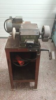 Dvoukotoučová bruska