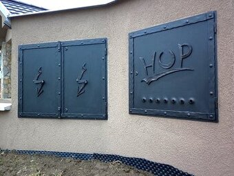 Kovaná dvířka HUP