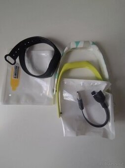 Xiaomi mi band 2 + řemínky a fólie