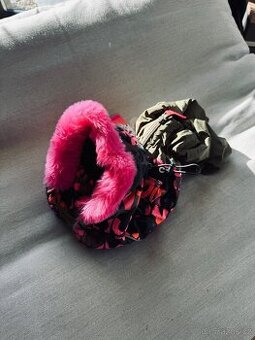 Obleček pro pejsky nový, velikost 12