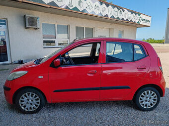 Hyundai i10 benzínový 1.1 2009 49kW klima čtyřválec