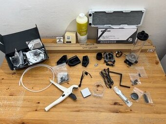 Komplet Custom voda pro AM5/AM4 Bykski//vč.pomůcek/Nepoužité