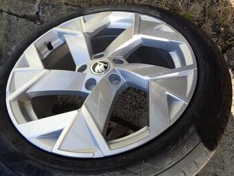 nová letní alu sada Škoda Superb IV 18 \ 5x112