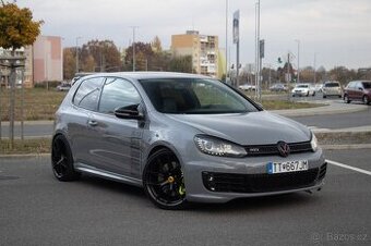 Volkswagen Golf 2.0 TSI GTI, 173kW (2011)