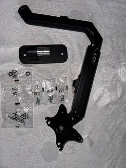 CZC.Office Curve Three (17"-27")