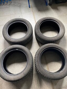Celoroční pneu 205/55 r16